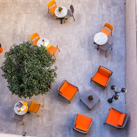 巴黎凡尔赛宫伊西酒店 伊西莱穆利诺