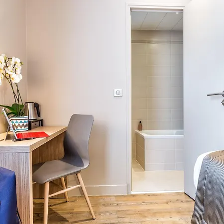 Paris D'issy Porte De Versailles 3*