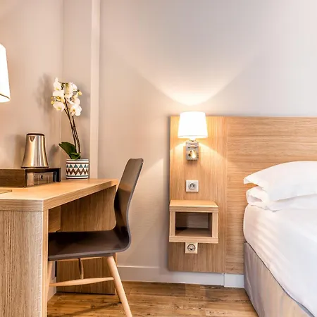 Paris D'issy Porte De Versailles 3* Issy-les-Moulineaux