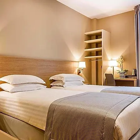 Paris D'issy Porte De Versailles מלון 3*
