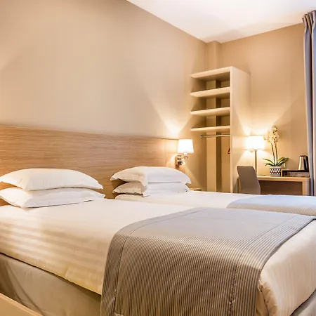 Paris D'issy Porte De Versailles 3*