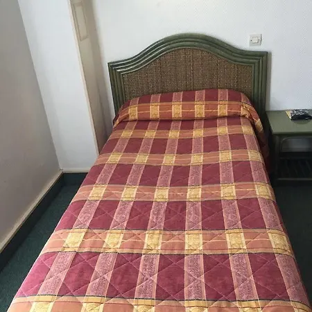 Paris D'issy Porte De Versailles