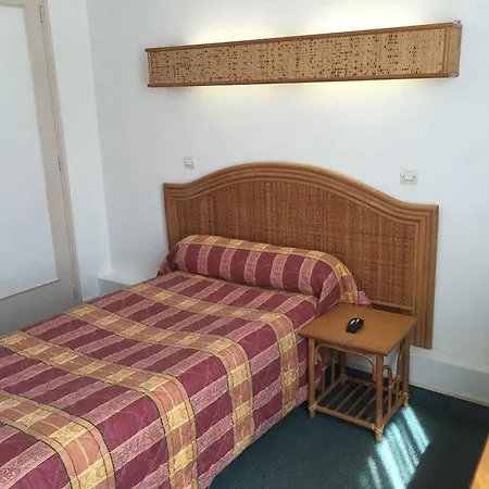 Paris D'issy Porte De Versailles 3* Issy-les-Moulineaux