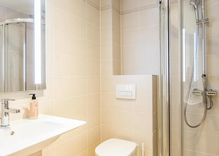 パリ ディシー ポルト ド ヴェルサイユ ホテル